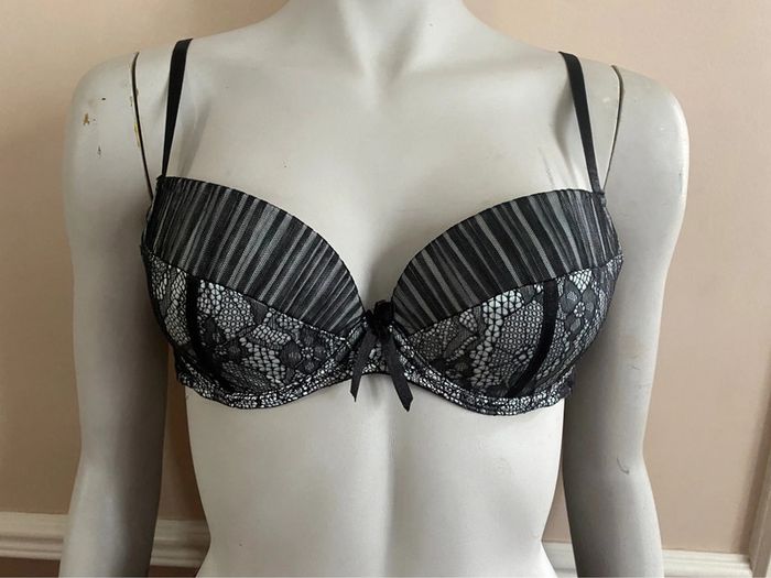 Soutien gorge 85B/ Eur 70B