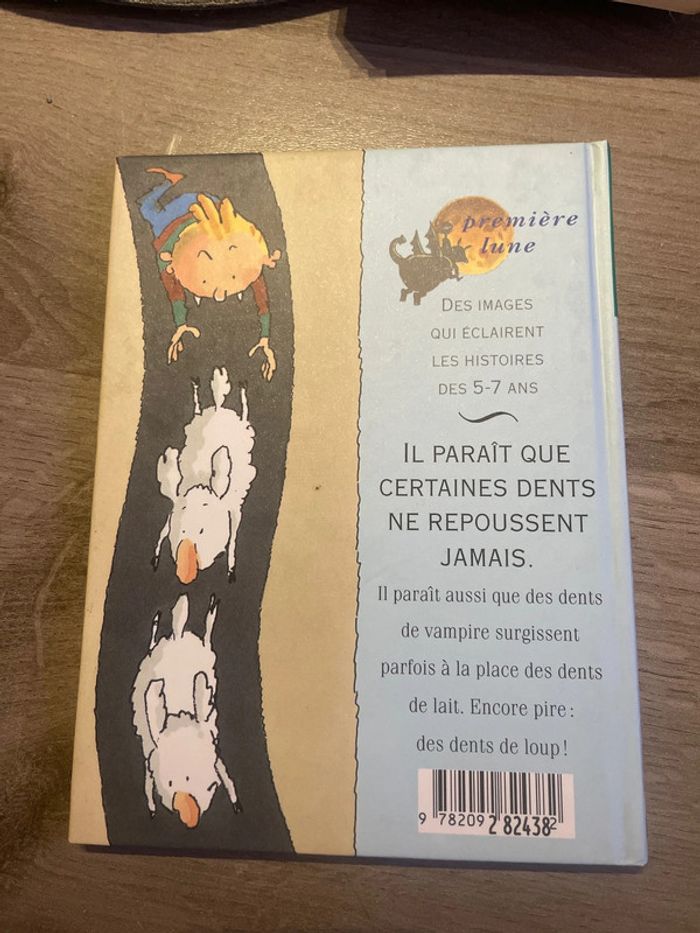 Livre dent de loup - photo numéro 2