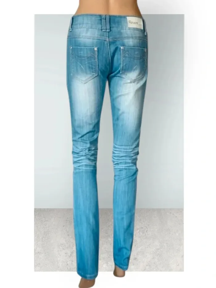 Jean REVERS jeans coupe droite ,taille basse ,texture extensible - photo numéro 2