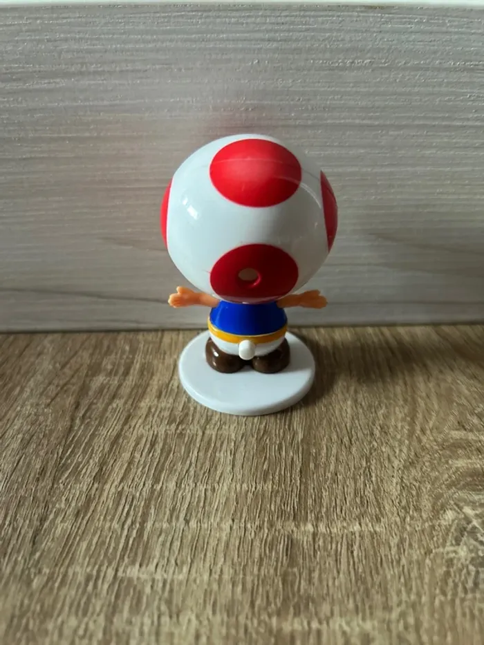 Figurine Toad / Mario (2016) / Nintendo / très bon état / good condition / Mc Donald’s - photo numéro 2