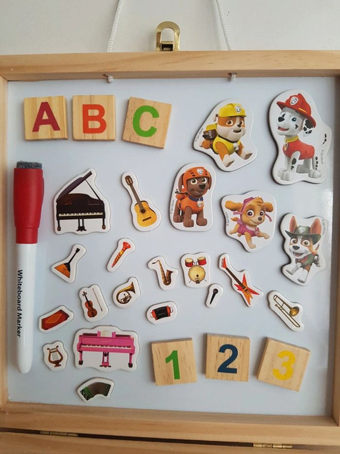 Valisette, alphabet magnétique et aimants Pat'Patrouille - photo numéro 4