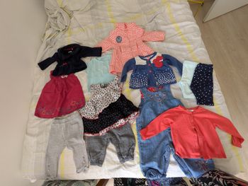 Lot vêtements 12 mois