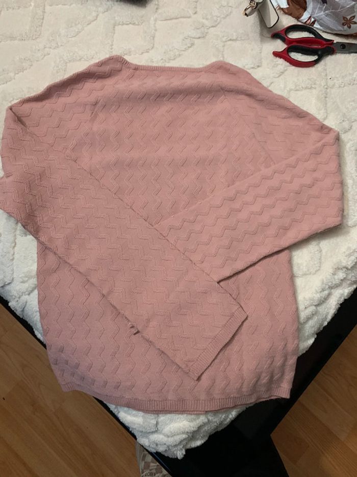 Pull taille M rose - photo numéro 2