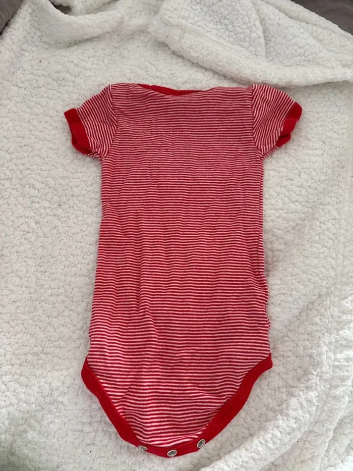 Lot de 3 bodys petit bateau en 6 mois - photo numéro 8