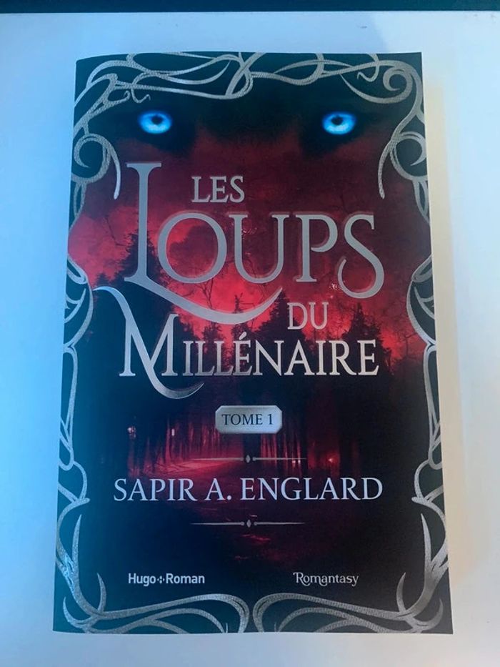 Les loups de millénaire - Sapir A. Englard