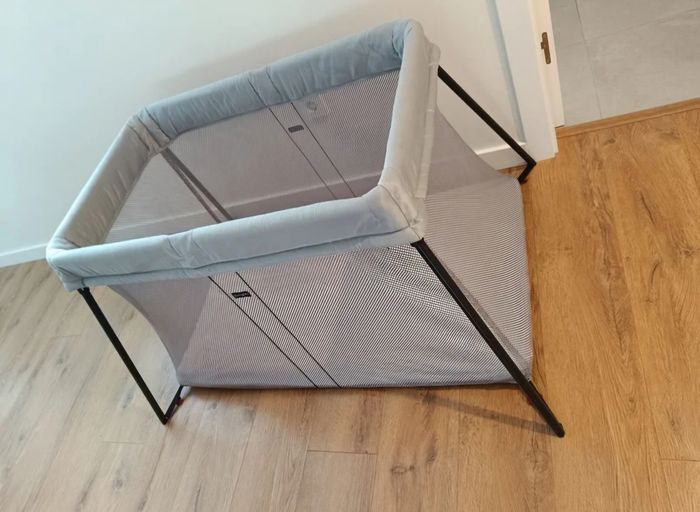 Lit parapluie babybjorn light - photo numéro 2