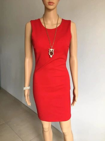 Robe rouge neuve sans manches New Collection taille unique