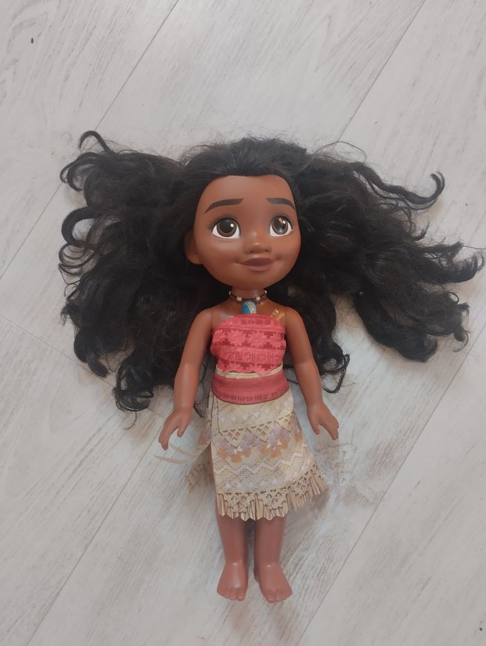 Poupée  Vaiana - photo numéro 2