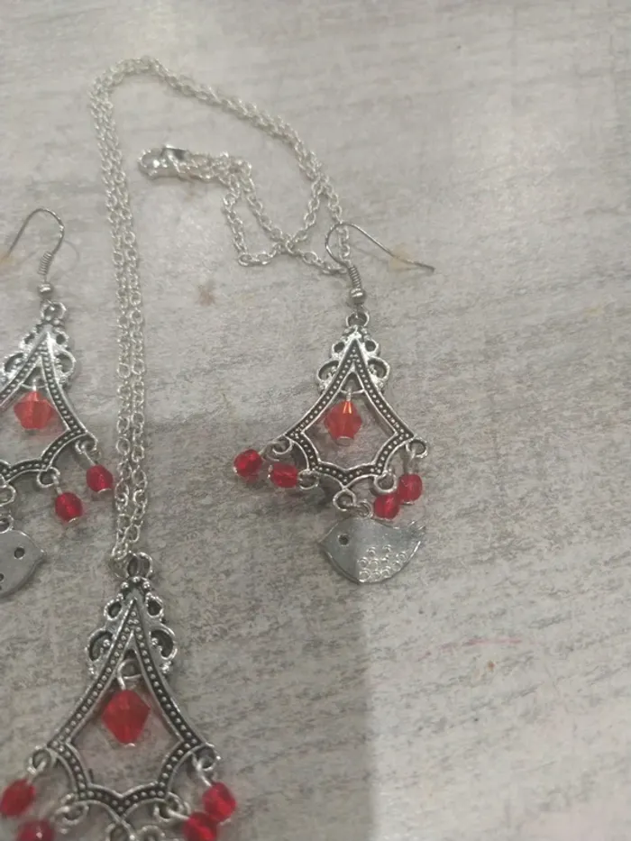 Ensemble collier et boucle d'oreille oiseau et perle rouge - photo numéro 3
