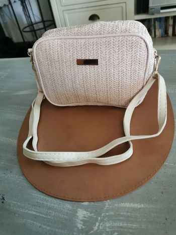 Sac en paille en bandoulière femme tendance