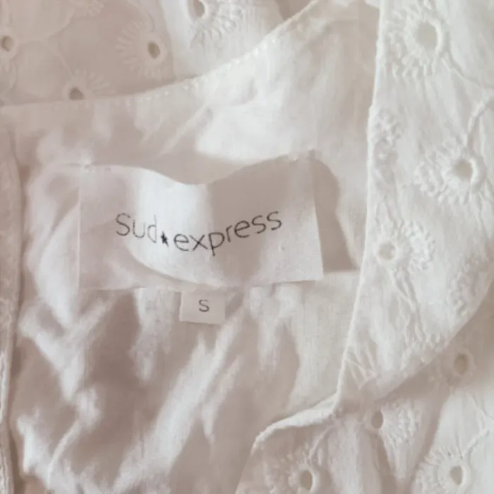 Robe courte - Sud Express - Blanche printemps été broderie anglaise A1132 - photo numéro 8