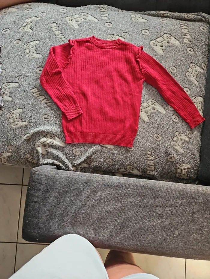 Pull rouge