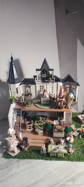 Manoir playmobil spirit customisé