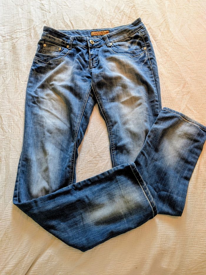 Jean T38