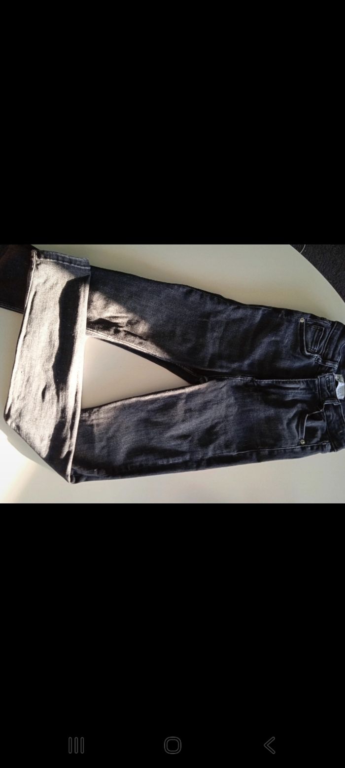 Jean zara 12 ans Bon état