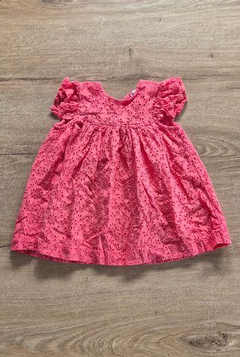 Robe en broderie anglaise 12 mois 