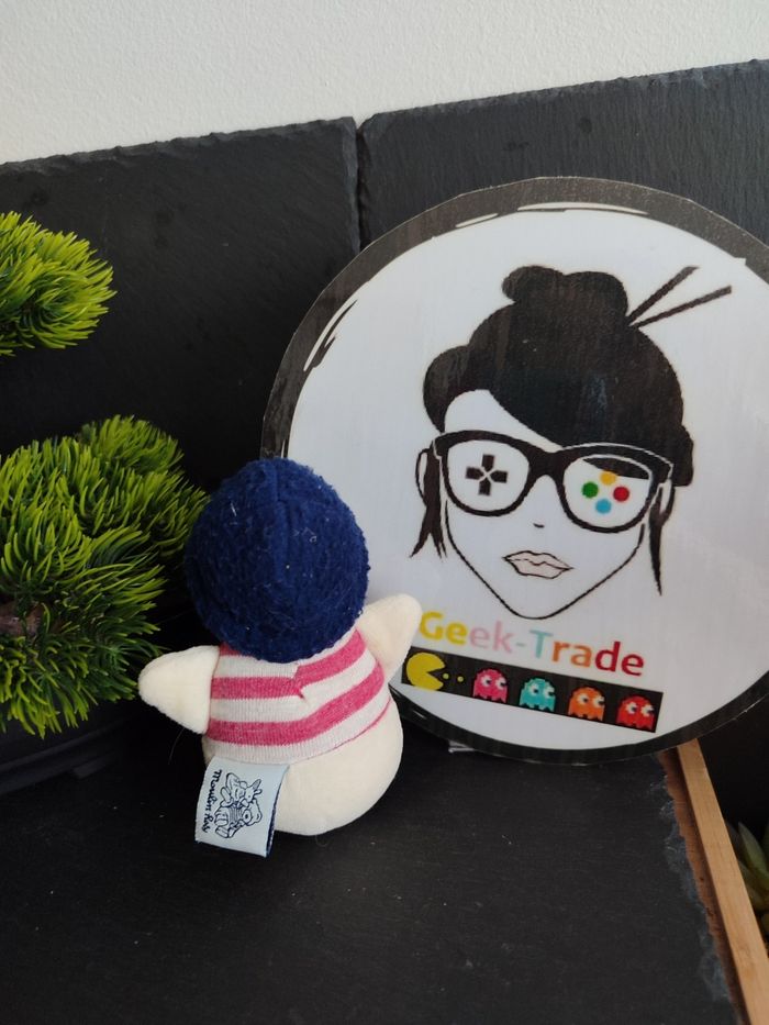 petit peluche Séraphin canard poussin moulin roty rouge crème bleu marine Rayé - photo numéro 2