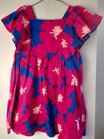 Magnifique robe okaidi en 8ans