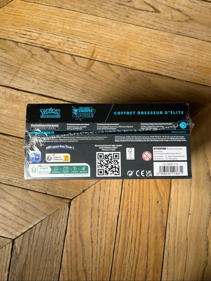 Pokémon ETB EV10.5 Foudre Noire - photo numéro 6