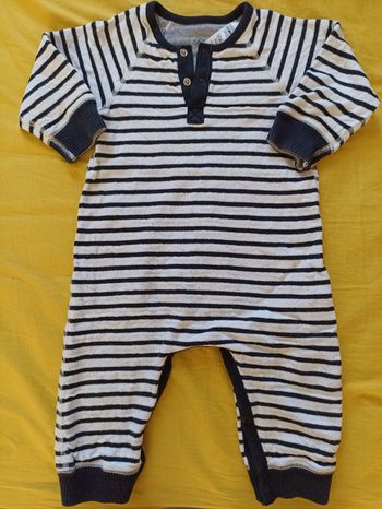 Combi marinière Petit Bateau 6m quasi neuf