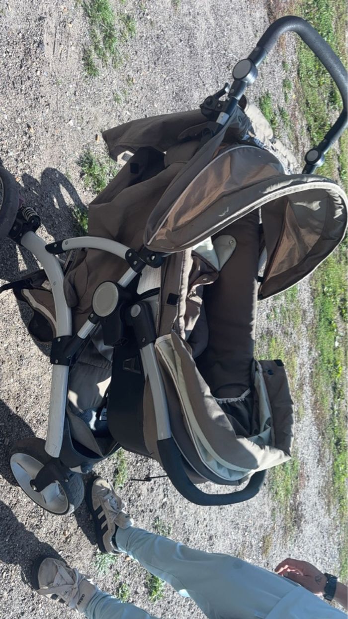 Poussette - photo numéro 2