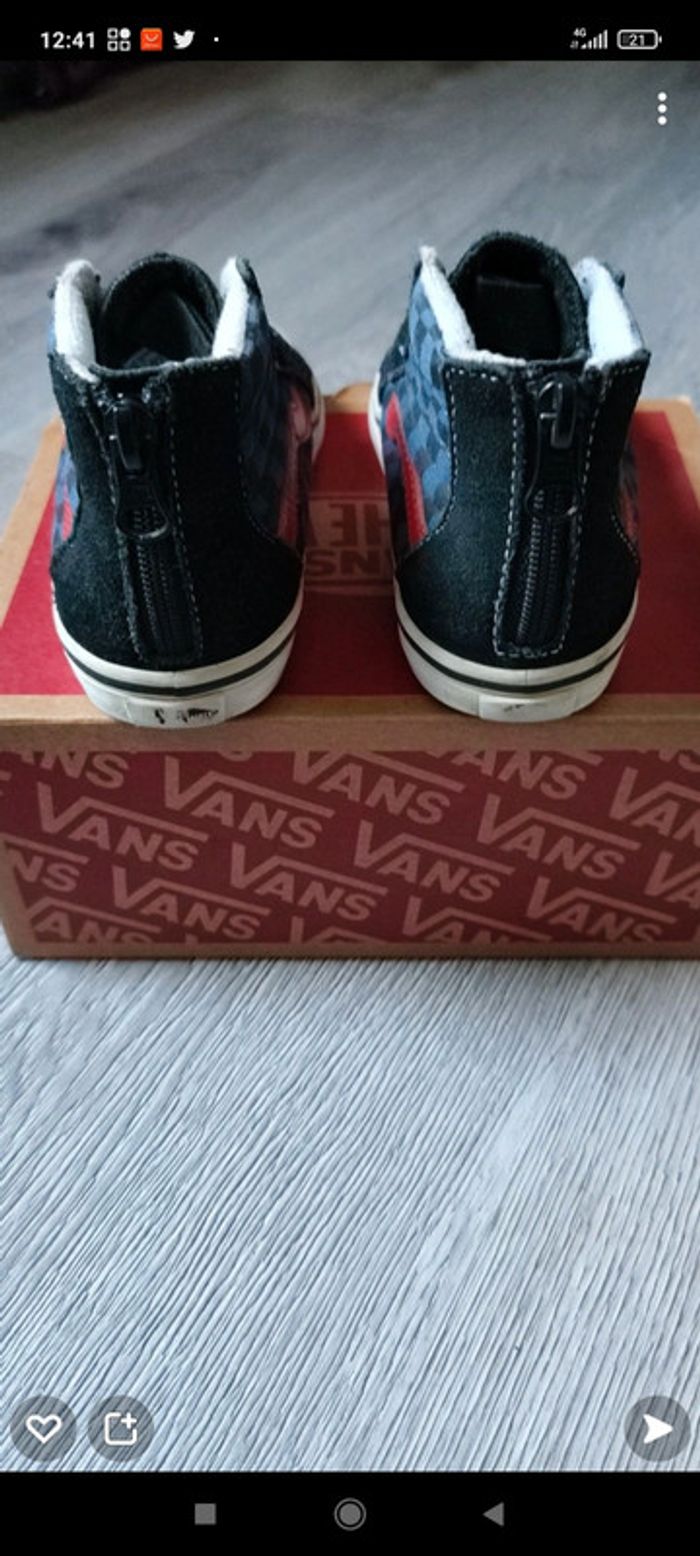 Vans . - photo numéro 5