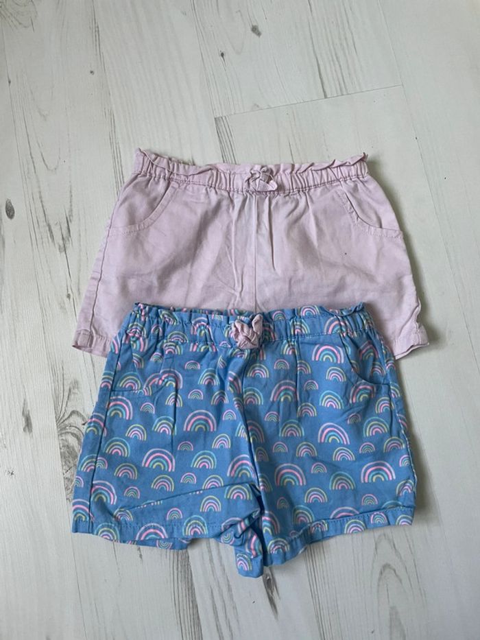 Lot de 2 shorts neufs 2 ans 92 cm