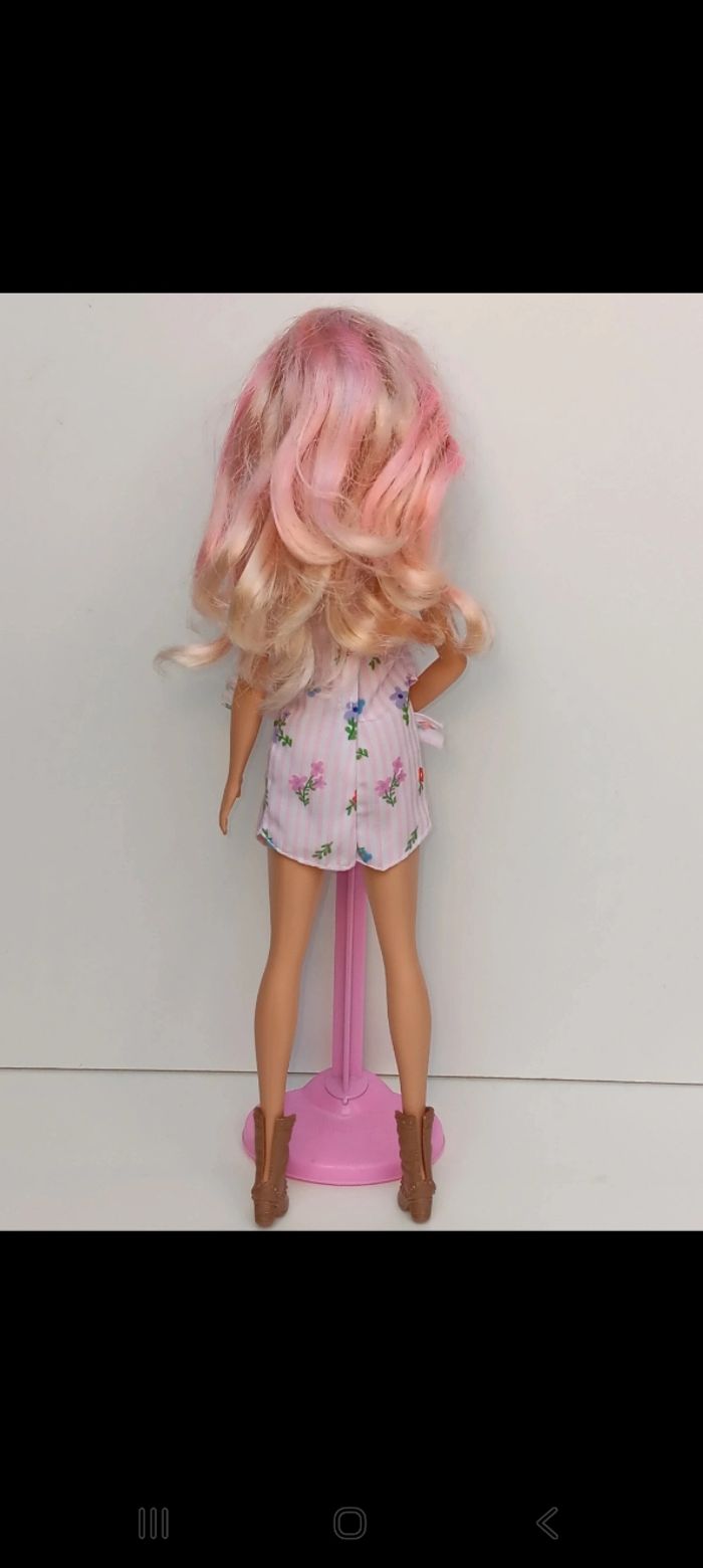 Poupée mattel Barbie Fashionistas 119 
Poupée et ensemble compris - photo numéro 4