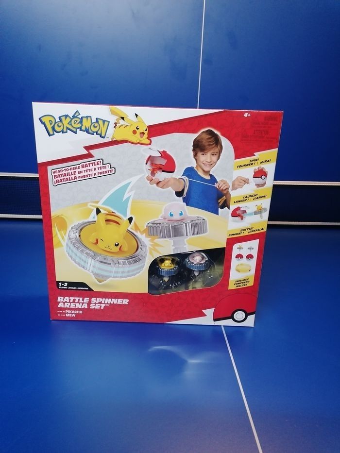 Pack Arène avec 2 Spinners Inclus BANDAI neuf et emballé idéal pour cadeau de Noël