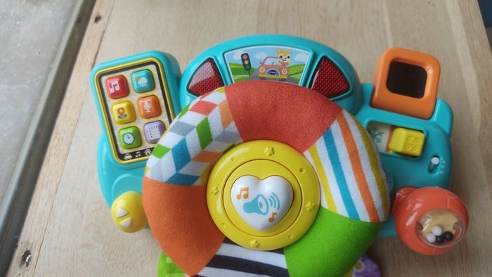 Volant d'activités baby pilote - photo numéro 2
