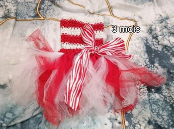 Robe tutu aux couleurs de Noël rouge et blanc 3 mois