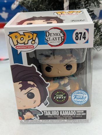 Funko Pop! Demon Slayer Tanjiro Kamado Glow Chase 874 sous Sleeve