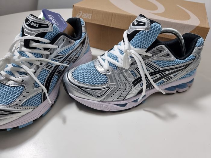 Asics gel kayano 14 taille 43.5 - photo numéro 2