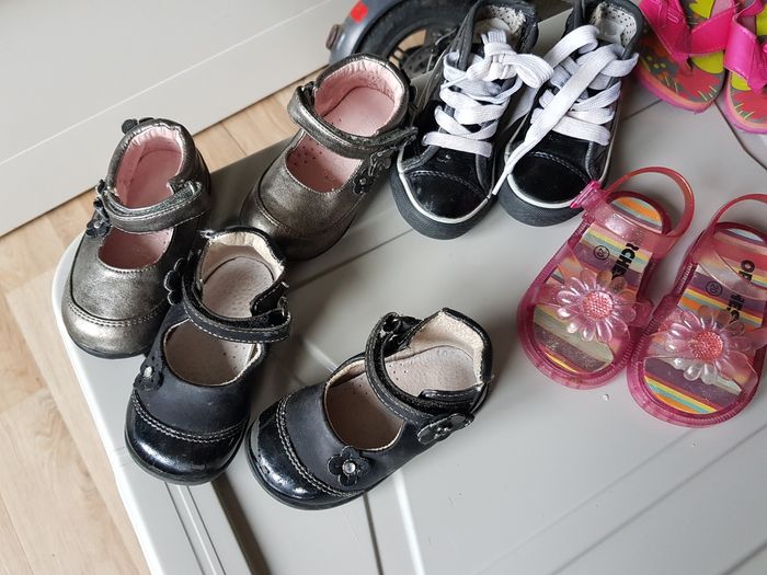Chaussure fille pointure 18,19,20,22 ,23 - photo numéro 5