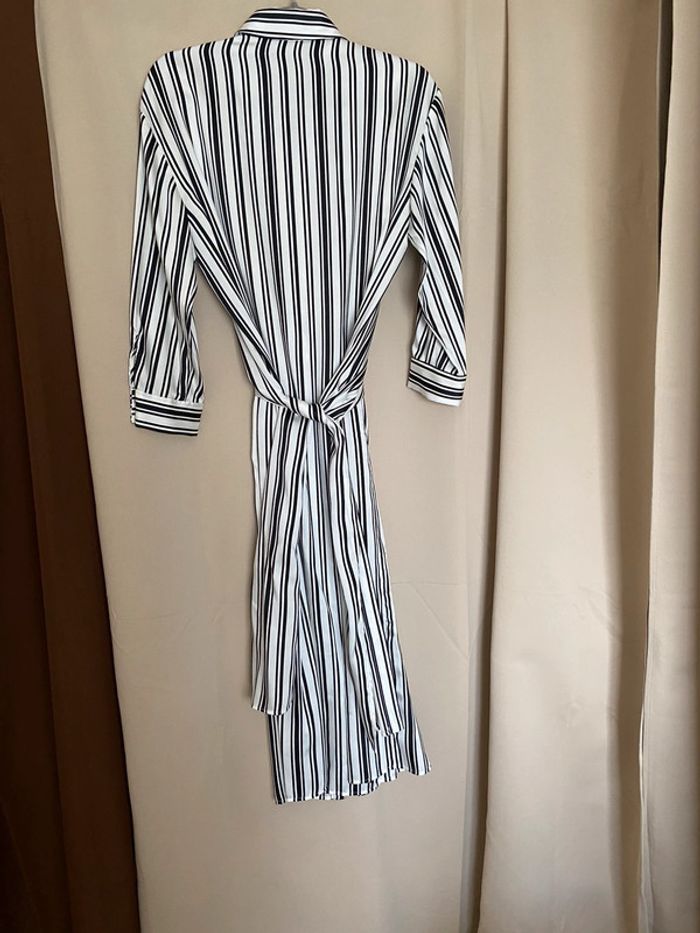 Superbe belle robe chemise à rayures Zara neuve avec étiquette taille M - photo numéro 7