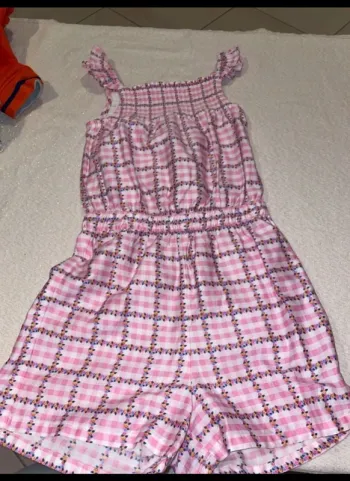 Combinaison short SGMJ 8 ans neuve