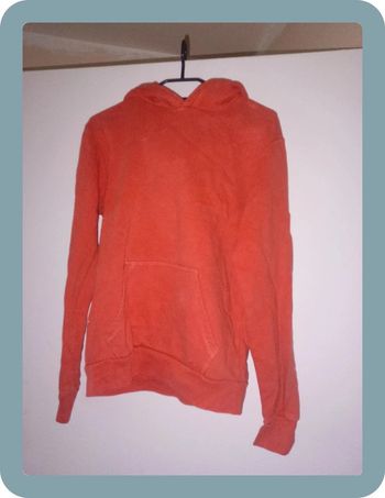 Pull homme xs ( cordon manquant a la capuche )