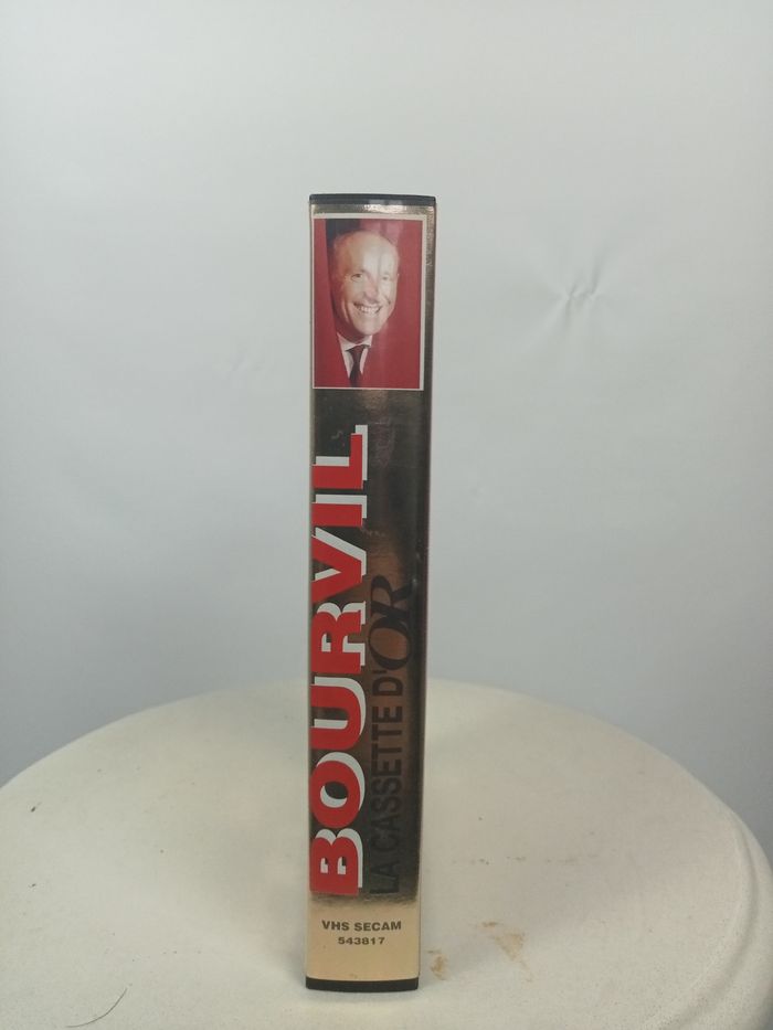 VHS Bourvil - photo numéro 4