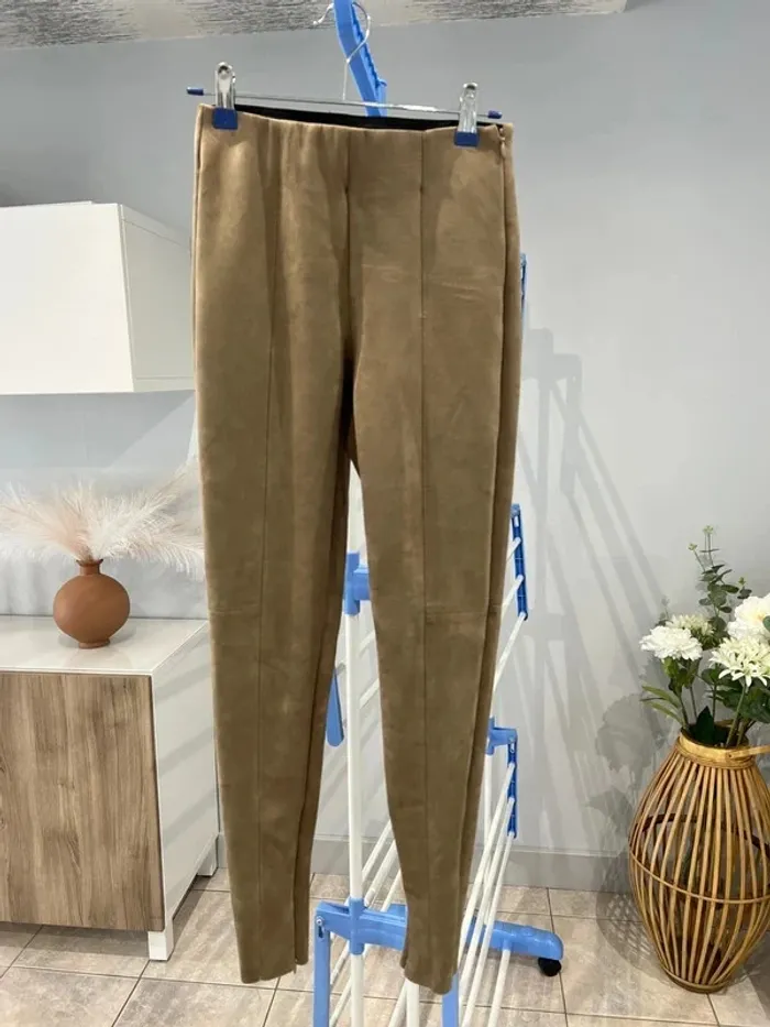Pantalon daim Zara - photo numéro 5