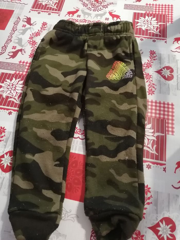 Vend ensemble taille 2 and