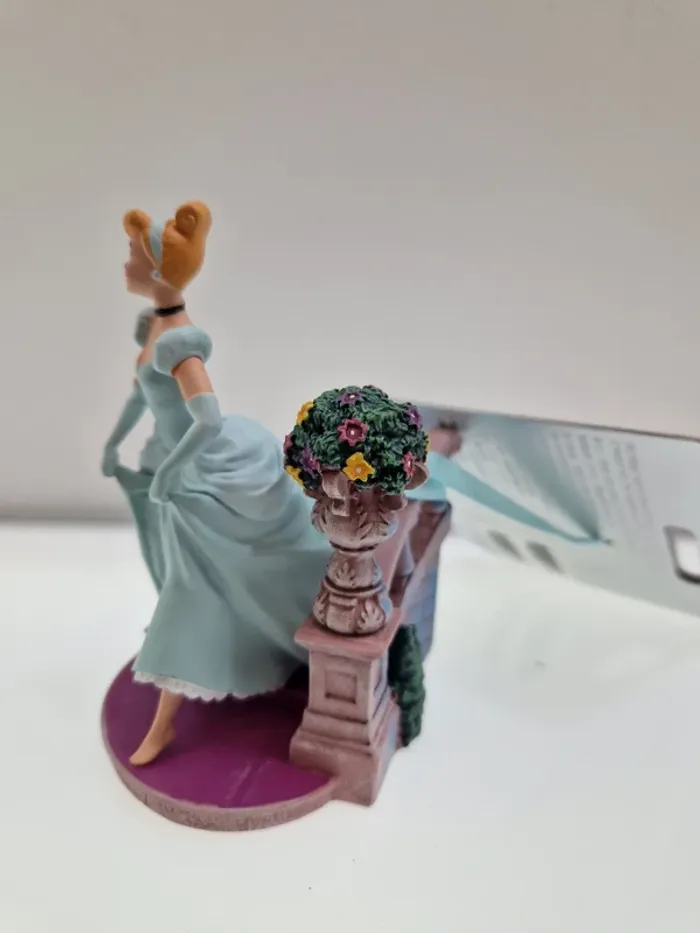 D104- Disney Cinderella Hanging Ornament - photo numéro 3