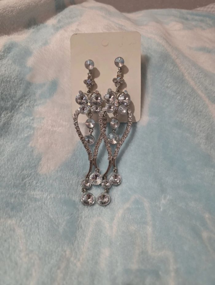 Boucles d’oreilles vintage pendantes argentées - photo numéro 2