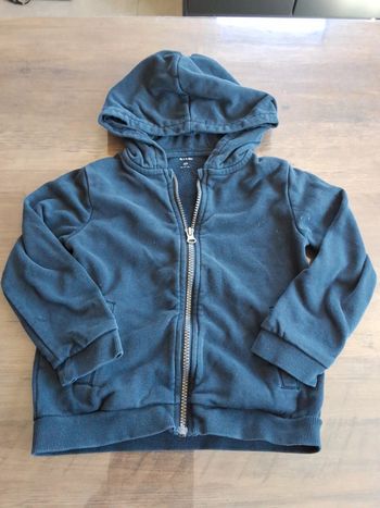Pull zippé