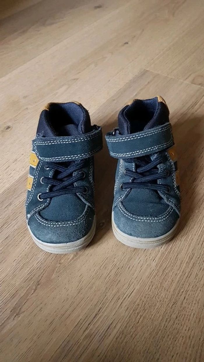 Chaussures taille 24