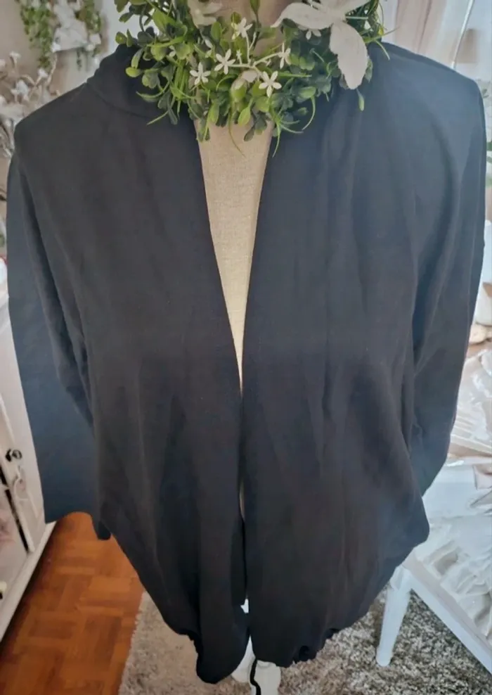 Veste longue noire capuche Mickey Bella Best Taille 42/44 Neuve - photo numéro 3