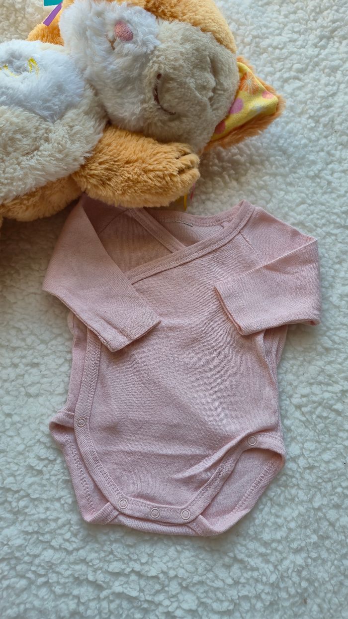 Lot de bodies - photo numéro 7