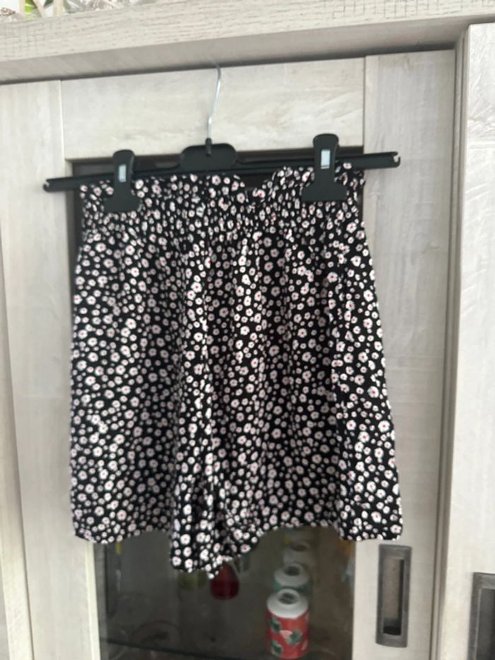 Short à fleurs Kiabi taille XS - photo numéro 2