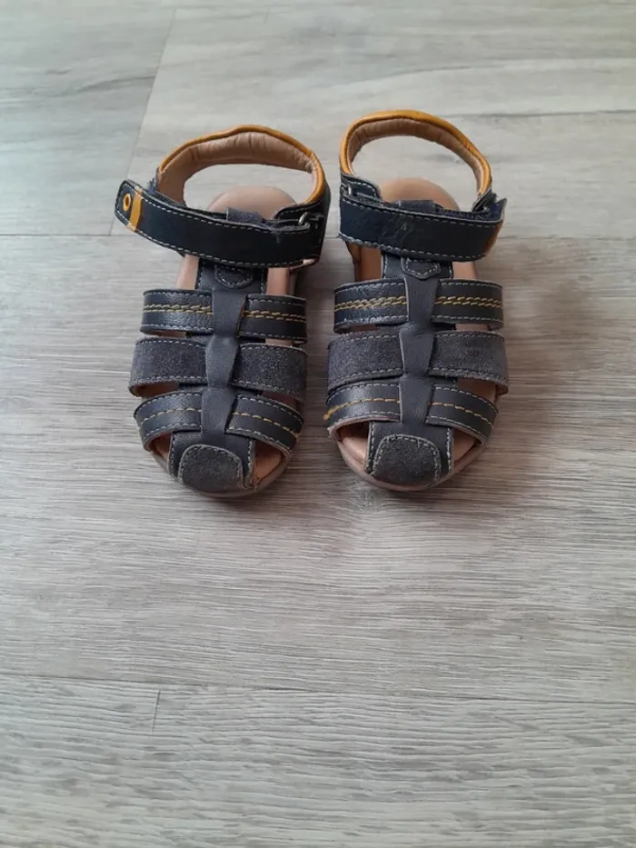 Sandalettes