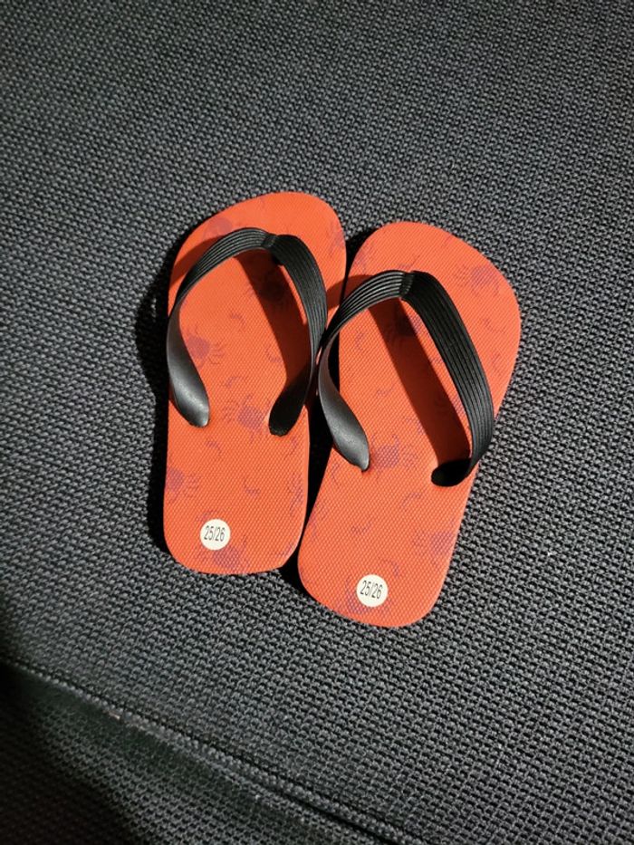 Tongs 25/26