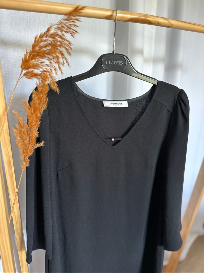 Robe noir